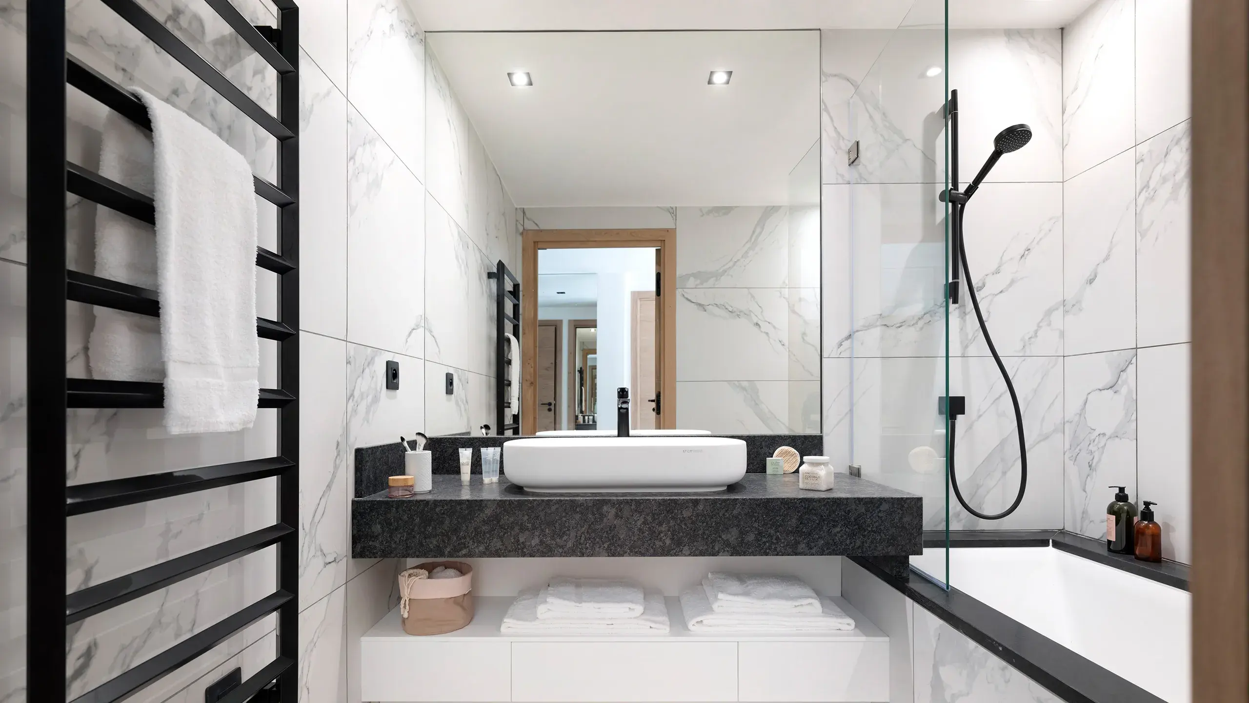 Salle de bains d'un appartement de la résidence Alhéna à Flaine forum