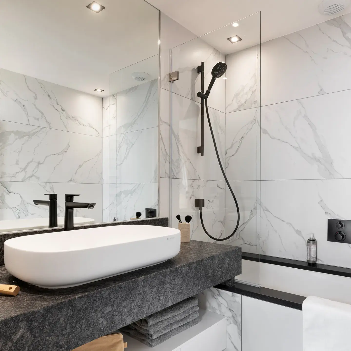 Salle de bain d'un appartement de la résidence Alhéna à Flaine