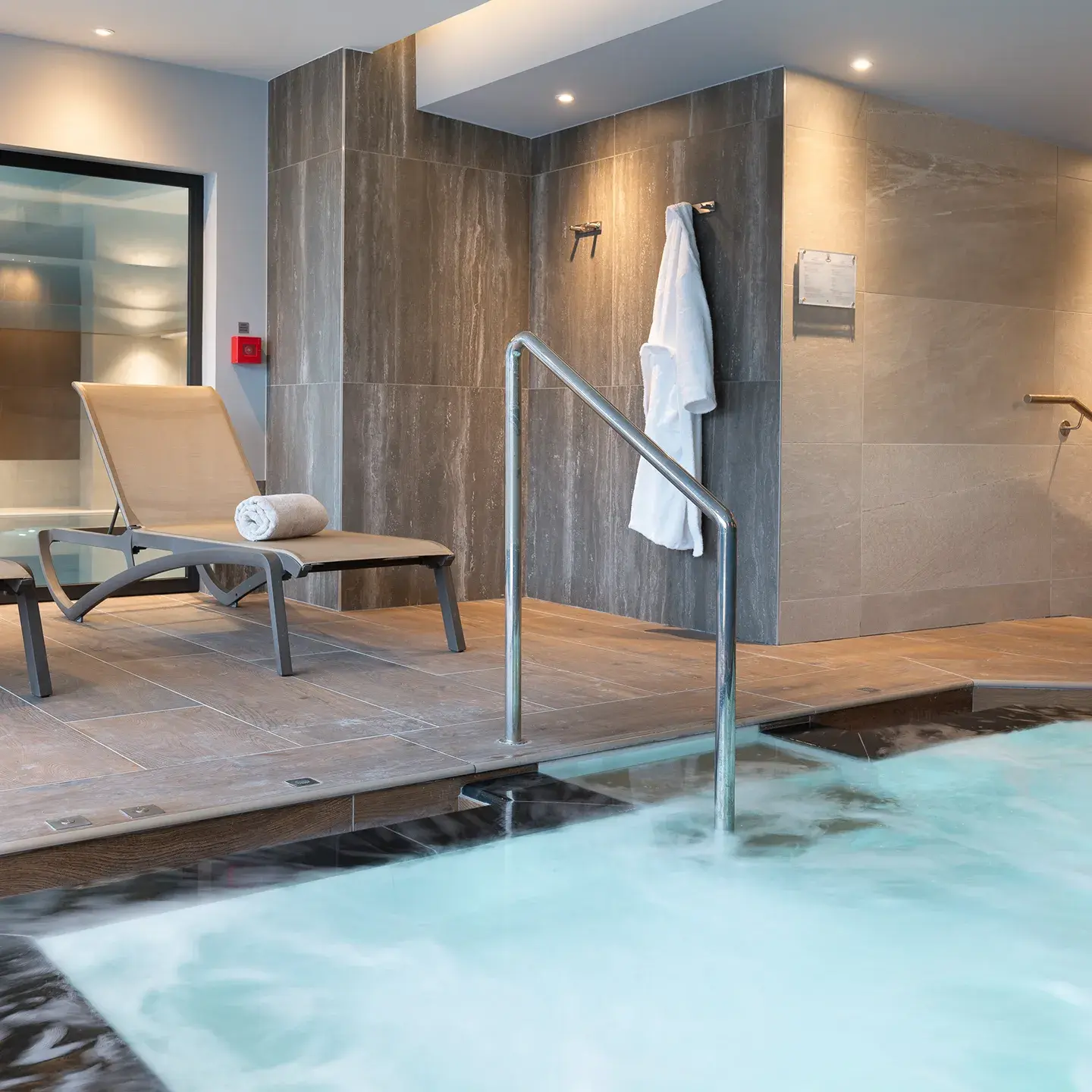 Bain bouillonnants des Chalets Láska aux Contamines Montjoie
