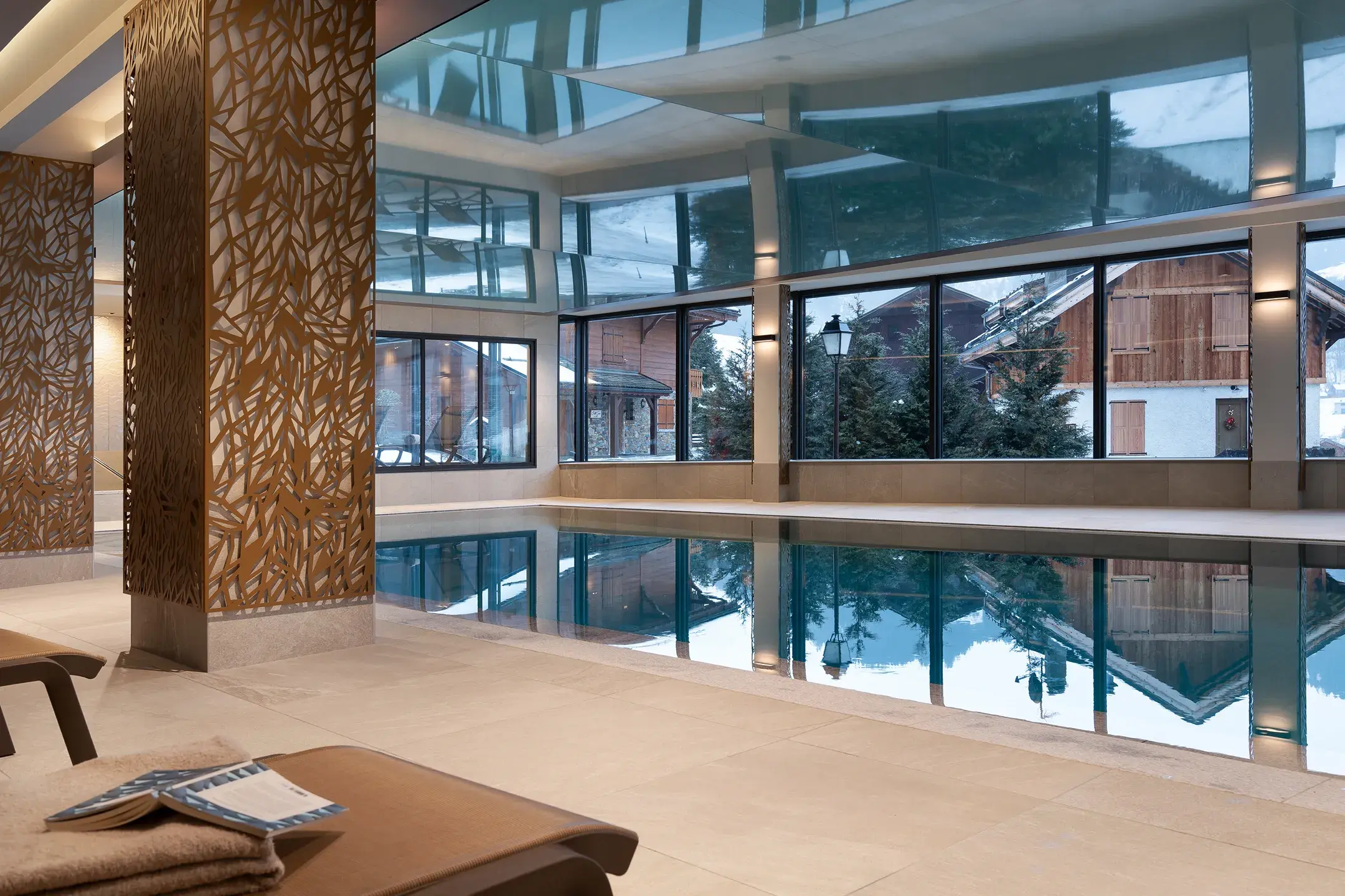 Piscine chauffée des Chalets Láska aux Contamines-Montjoie