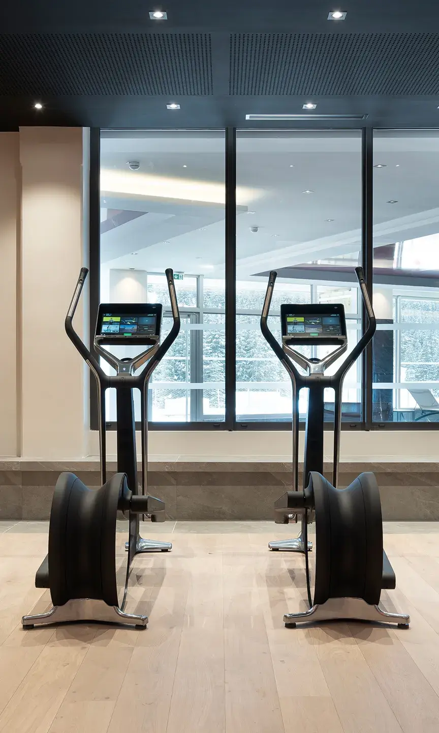 Salle de fitness de l'espace bien-être de Alhéna à Flaine Forum
