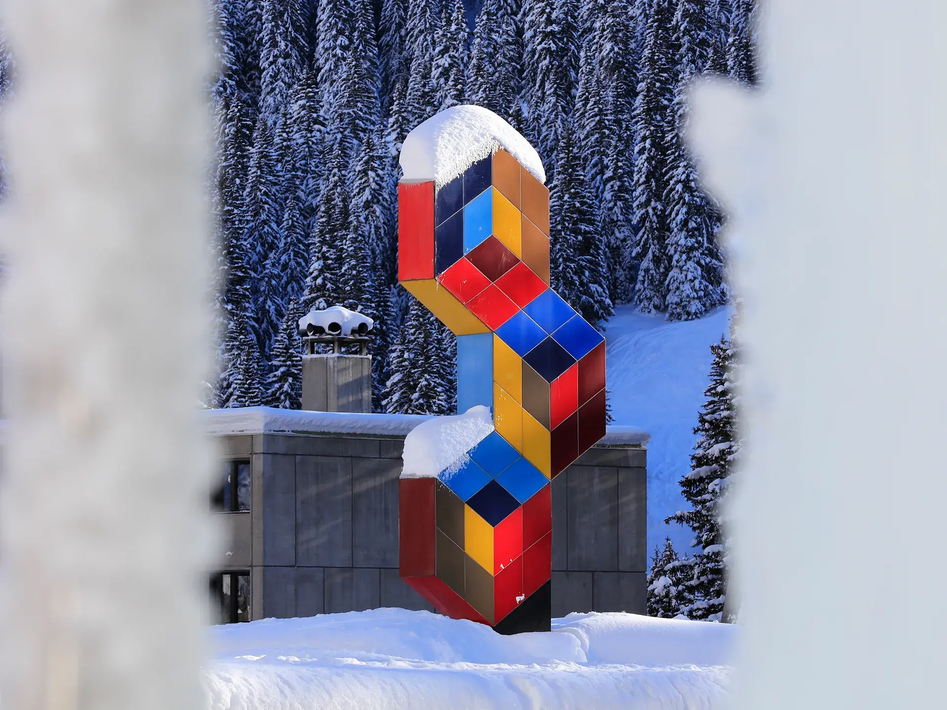 Flaine - Œuvre d'art - Les Trois Hexagones