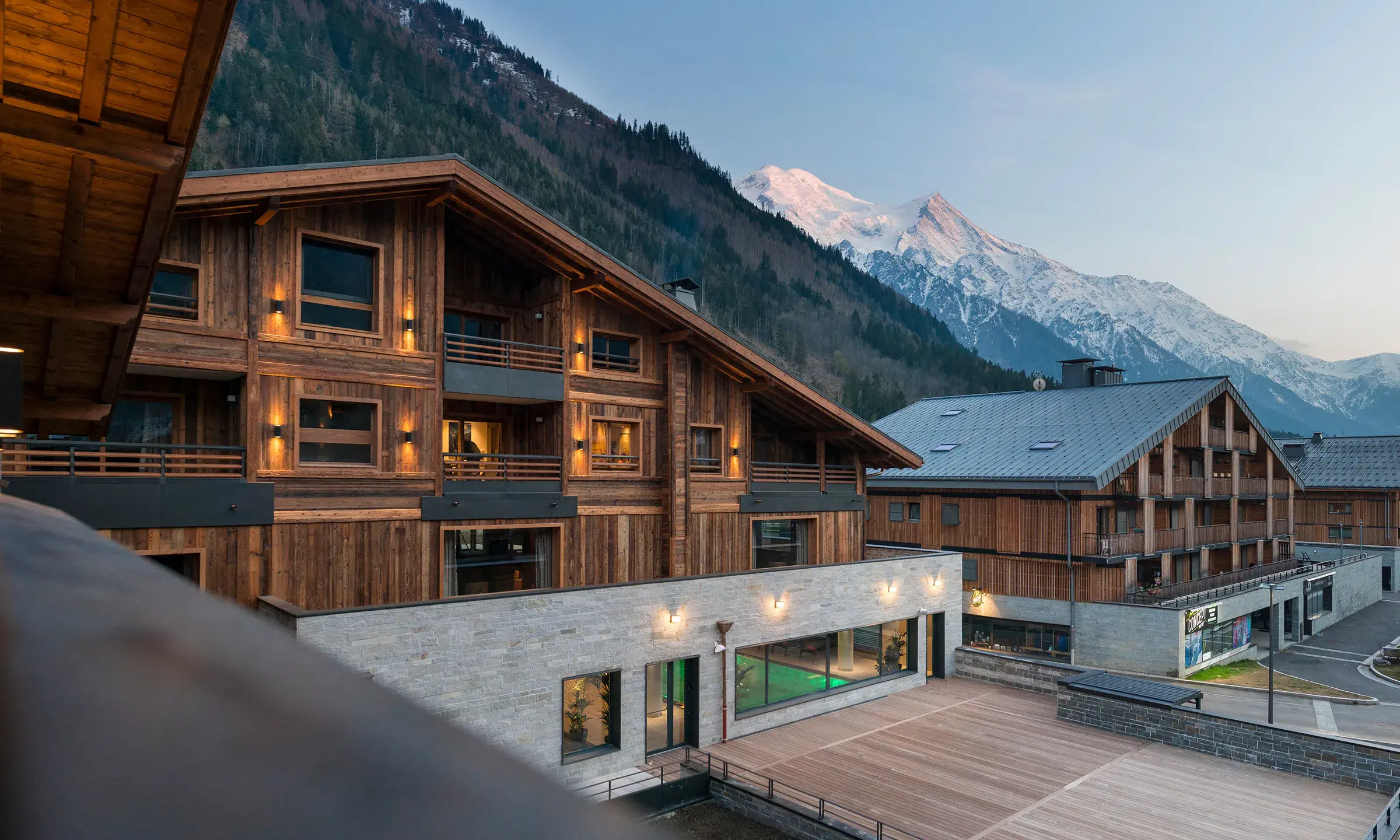 Constructeur Local - Le Cristal de Jade - Chamonix